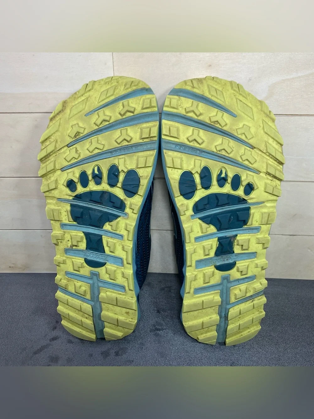 Altra Timp 2 Teal Blue Women's Size 7.5 Running Shoes Sneakers